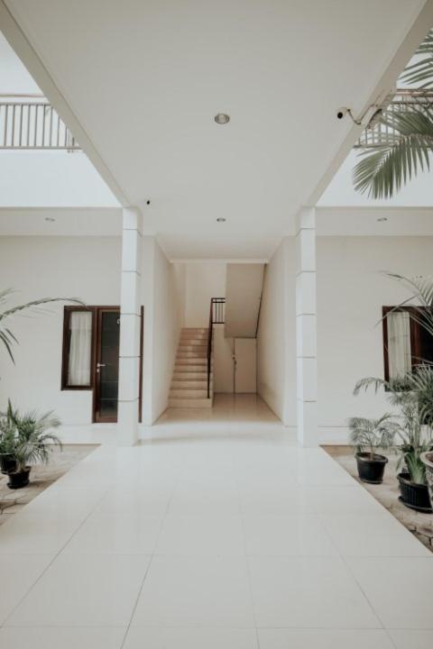D'Paragon Flamboyan Yogyakarta Exterior foto
